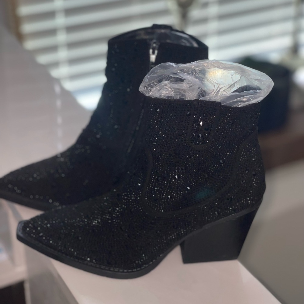 Very G black bling stud bootie heels